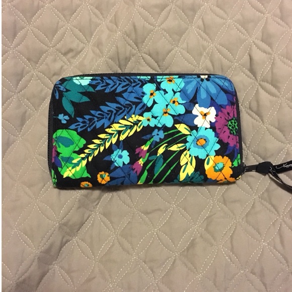 Vera Bradley Handbags - Vera Bradley Midnight Blue Zip Around Wallet